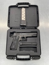 ROCK ISLAND ARMORY M1911-A1 FS .45 ACP - 1 of 3