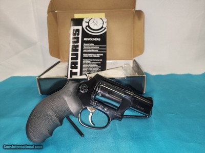 TAURUS 856 .38 SPL