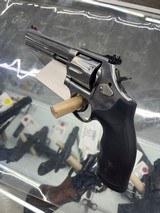 SMITH & WESSON 686 .357 MAG - 2 of 3