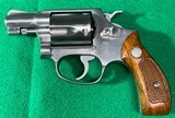 SMITH & WESSON 60 .38 SPL - 2 of 3