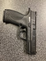 SMITH & WESSON M&P9 9MM LUGER (9x19 PARA) - 2 of 2
