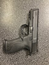 SMITH & WESSON M&P9 9MM LUGER (9x19 PARA) - 1 of 2