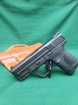 SMITH & WESSON M&P9 COMPACT 9MM LUGER (9X19 PARA) - 1 of 2