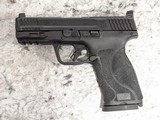 Smith & Wesson M&P M2.0 Optic Ready 10MM - 3 of 3