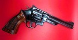 SMITH & WESSON 627-2 .357 MAG - 1 of 3