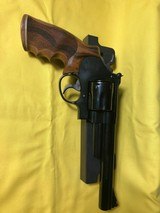 SMITH & WESSON MODEL 29-10 .44 MAGNUM - 2 of 3