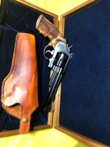 SMITH & WESSON MODEL 29-10 .44 MAGNUM - 1 of 3