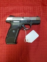 RUGER SR40C .40 S&W - 2 of 3