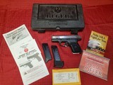 RUGER SR40C .40 S&W - 1 of 3