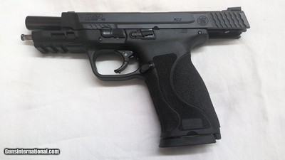 SMITH & WESSON M&P .45 ACP