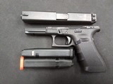 GLOCK G22
GEN 4 .40 S&W - 3 of 3