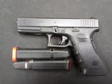 GLOCK G22 GEN 3 .40 S&W - 2 of 3