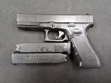 GLOCK G22 GEN 4 .40 S&W - 2 of 3