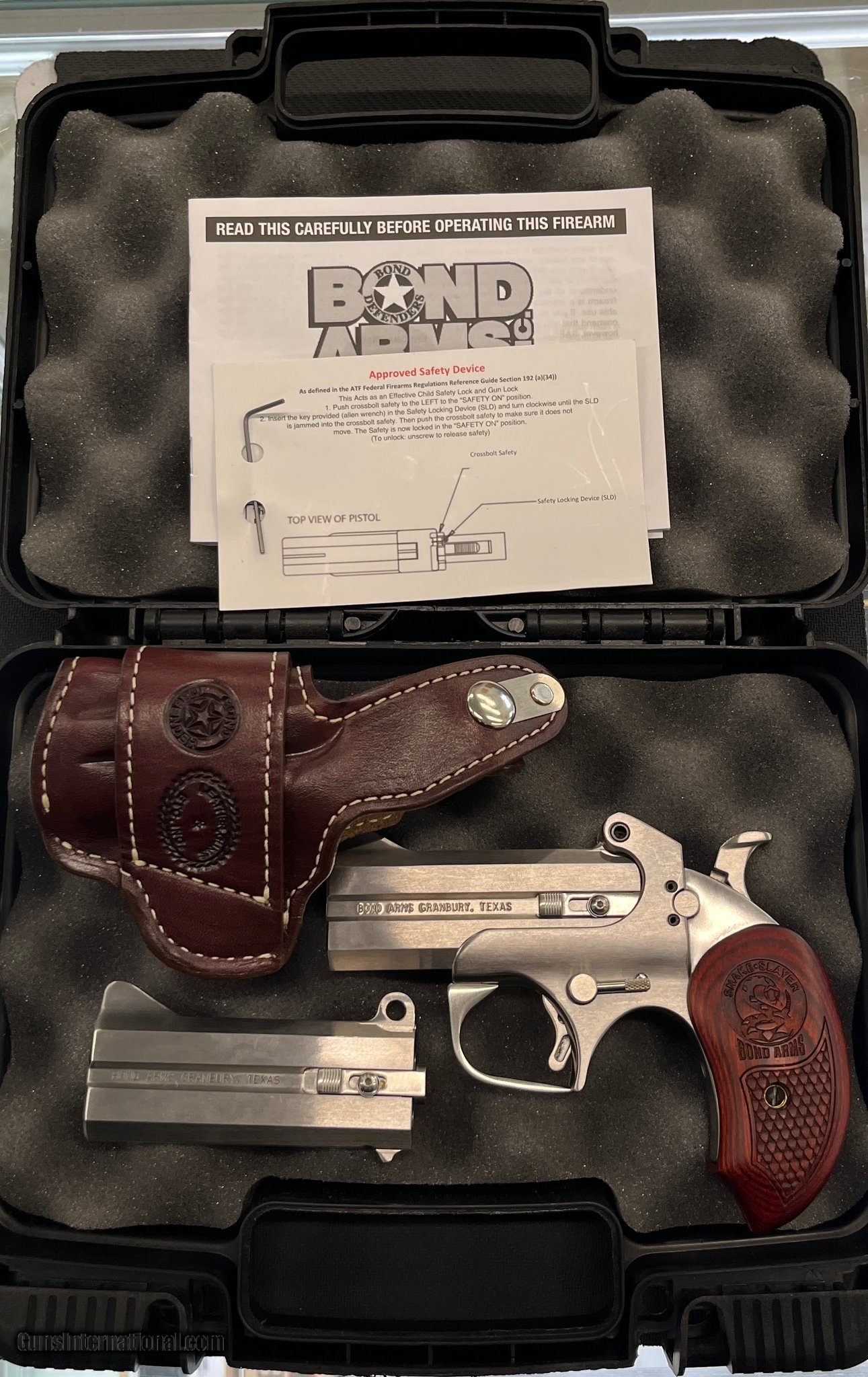 Bond Arms .45 Colt/ .410 Shotshell Snake Slayer BOND ARMS SNAKE SLAYER .45 LC/.410 GA