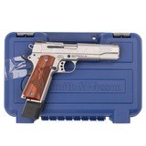 SMITH & WESSON SW1911 .45 ACP - 3 of 3