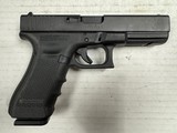 GLOCK G22
GEN 4 .40 S&W - 2 of 3