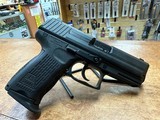 HECKLER & KOCH P2000 9MM LUGER (9x19 PARA) - 2 of 3