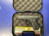 GLOCK G19 GEN 4 9MM LUGER (9X19 PARA) - 1 of 3