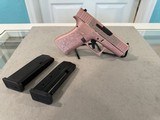 GLOCK G43X PINK GLOCK AND ROSES 9MM LUGER (9X19 PARA) - 2 of 3