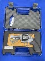 SMITH & WESSON 629-6 .44 MAGNUM