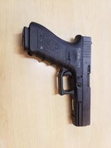 GLOCK 22 .40 S&W - 1 of 3