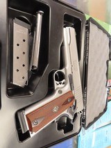 RUGER SR1911 STANDARD .45 ACP - 1 of 3