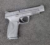 SMITH & WESSON M&P 9 M2.0 9MM LUGER (9x19 PARA) - 1 of 3