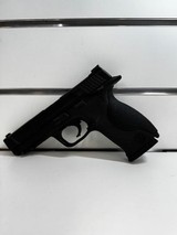 SMITH & WESSON M&P 45 .45 ACP - 2 of 3