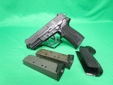 SIG SAUER SP2022 .40 S&W - 1 of 3