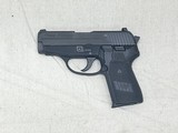 SIG SAUER P239 SAS .40 S&W - 2 of 3