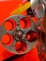 TAURUS 85 .38 SPL - 2 of 3