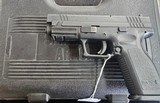 SPRINGFIELD ARMORY XD-40 .40 S&W - 1 of 3