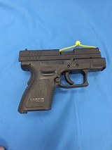 SPRINGFIELD ARMORY XD SUB-COMPACT .40 S&W - 2 of 3