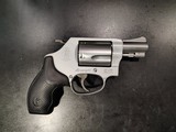 SMITH & WESSON 637 .38 SPL +P - 2 of 2