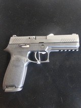 SIG SAUER P320 9MM LUGER (9x19 PARA) - 2 of 3