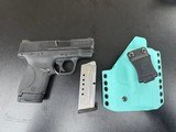 SMITH & WESSON M&P9 SHIELD 9MM LUGER (9x19 PARA) - 1 of 3