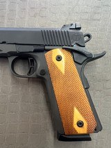 TAYLOR‚‚S & CO. M1911 A1 .45 AC - 3 of 3