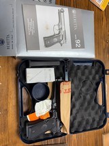 BERETTA 92 FS 9MM LUGER (9x19 PARA) - 1 of 3