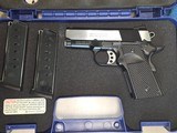 SMITH & WESSON SW1911 .45 ACP - 1 of 3