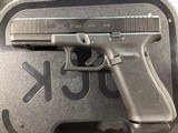 GLOCK 17 GEN 5 9MM LUGER (9X19 PARA) - 2 of 3