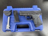SMITH & WESSON M&P40 COMPACT .40 S&W - 1 of 3