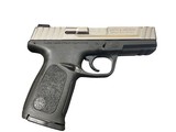 SMITH & WESSON SD40 VE .40 S&W - 2 of 3
