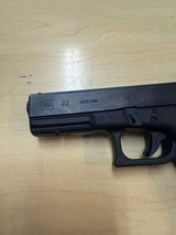 GLOCK 22 .40 S&W - 2 of 3