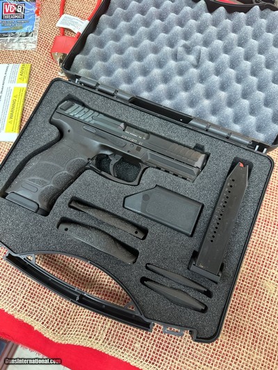HECKLER & KOCH VP9 9MM LUGER (9X19 PARA)