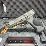 SMITH & WESSON M&P9 M2.0 METAL COMPETITOR 9MM LUGER (9X19 PARA) - 1 of 3