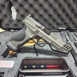 SMITH & WESSON M&P9 M2.0 METAL COMPETITOR 9MM LUGER (9X19 PARA) - 2 of 3