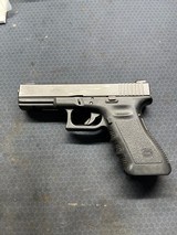 GLOCK 22 .40 S&W - 1 of 2