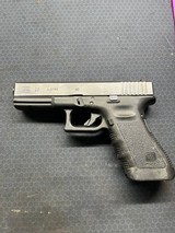 GLOCK 22 .40 S&W - 1 of 2