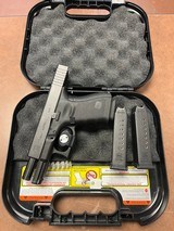 GLOCK G19 GEN 4 9MM LUGER (9x19 PARA) - 1 of 3