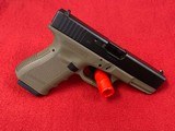 GLOCK G19 19 GEN 3 9MM FDE 9MM LUGER (9x19 PARA) - 1 of 3